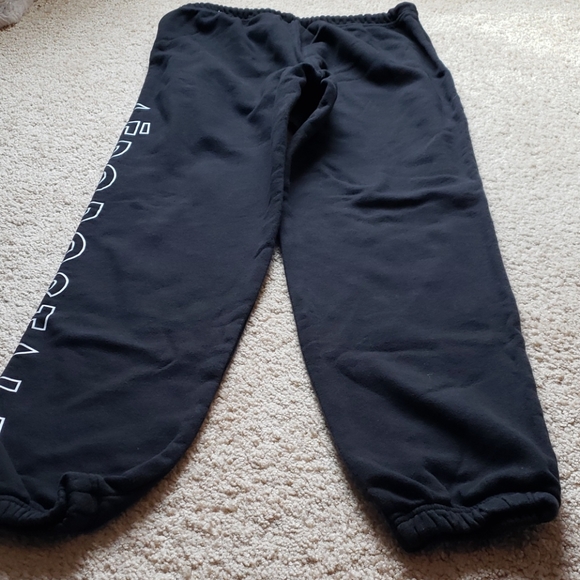 Like new cond! Arepostale sweat joggers - Picture 4 of 7